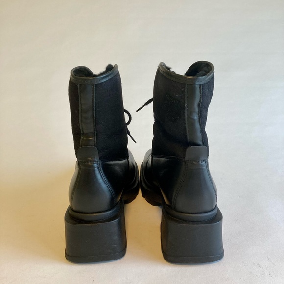 Fait au Canada Black Leather Fur Lining Lace Up Boots size 9 - Picture 8 of 16